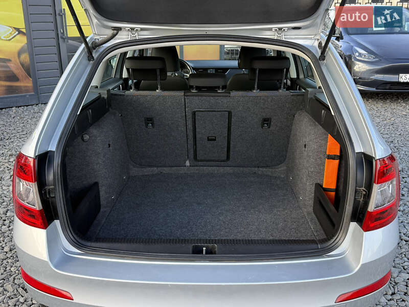 Универсал Skoda Octavia 2014 в Стрые