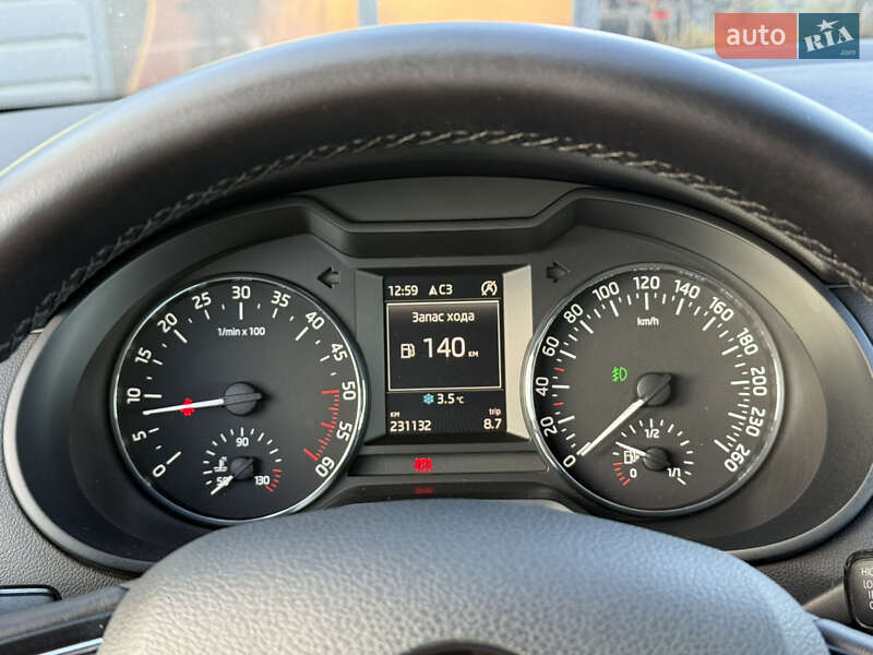 Универсал Skoda Octavia 2014 в Стрые