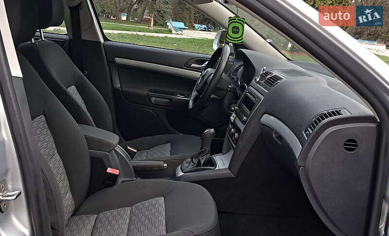 Универсал Skoda Octavia 2010 в Желтых Водах