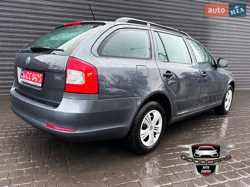 Универсал Skoda Octavia 2012 в Каменском