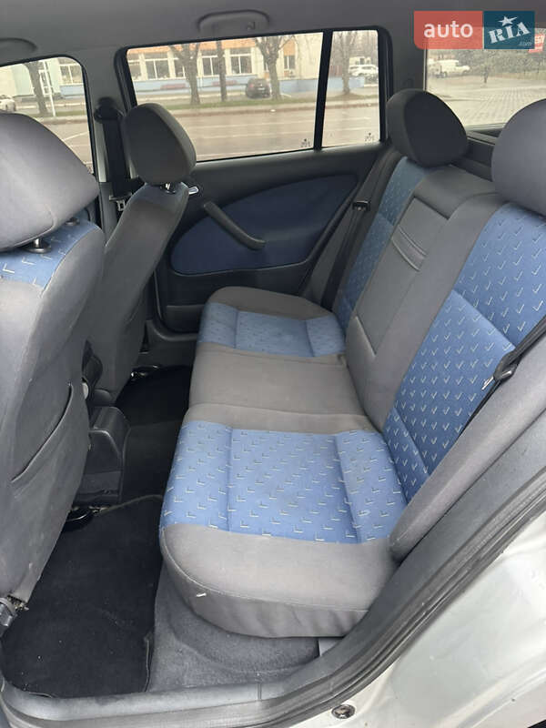 Универсал Skoda Octavia 2002 в Черкассах