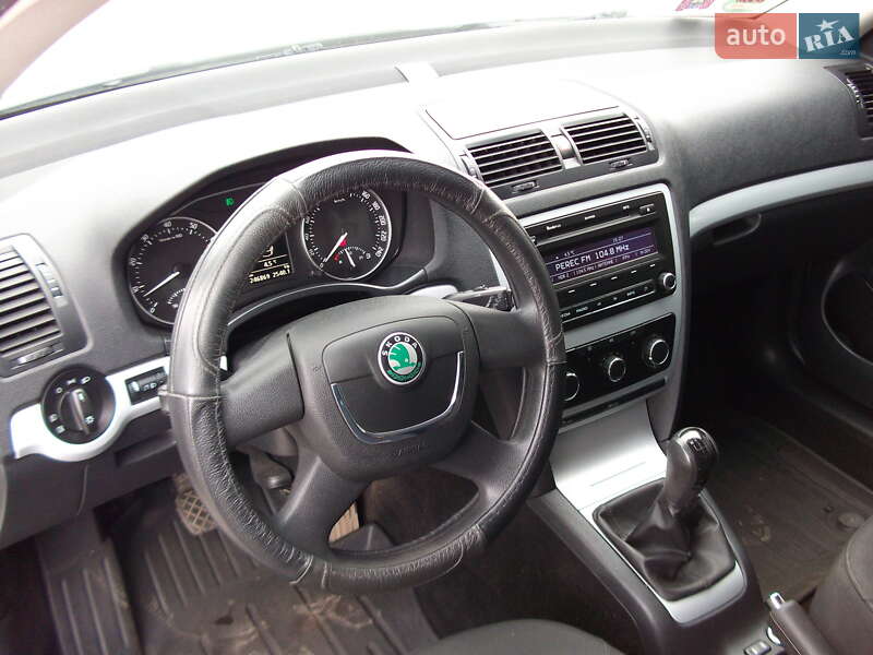 Универсал Skoda Octavia 2010 в Виннице