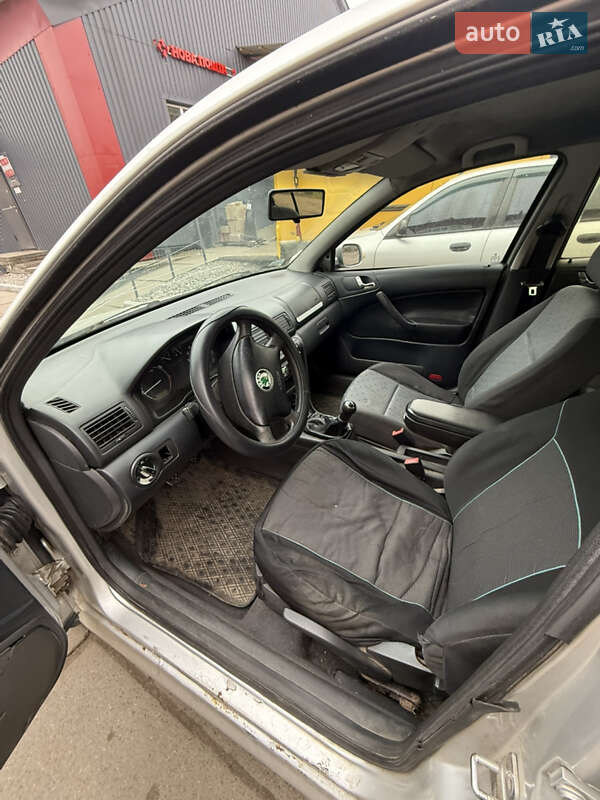 Лифтбек Skoda Octavia 2000 в Козельце