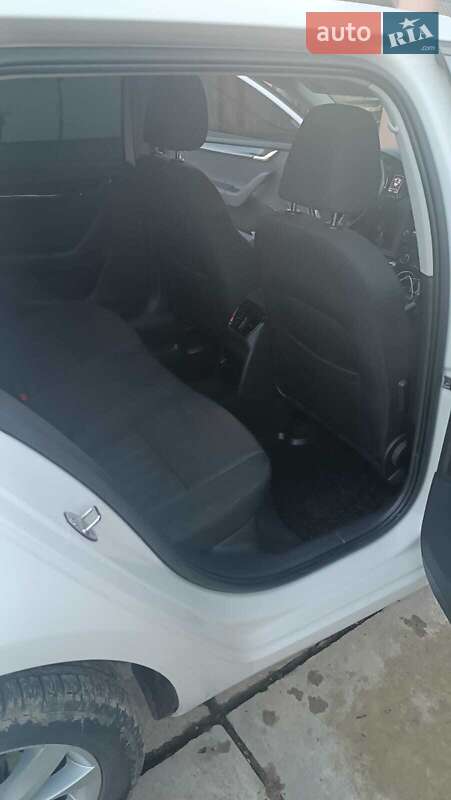 Универсал Skoda Octavia 2017 в Ужгороде фото 14 Универсал Skoda Octavia 2017 в Ужгороде