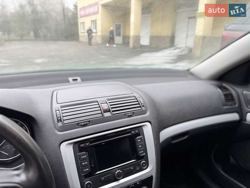 Универсал Skoda Octavia 2010 в Харькове