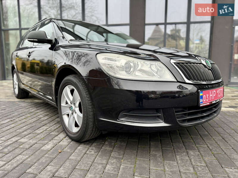 Универсал Skoda Octavia 2010 в Полтаве