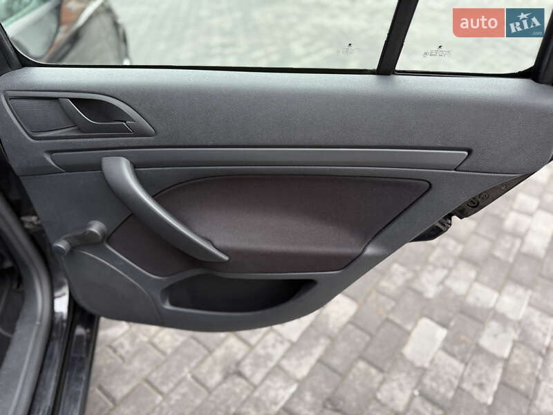 Универсал Skoda Octavia 2010 в Полтаве