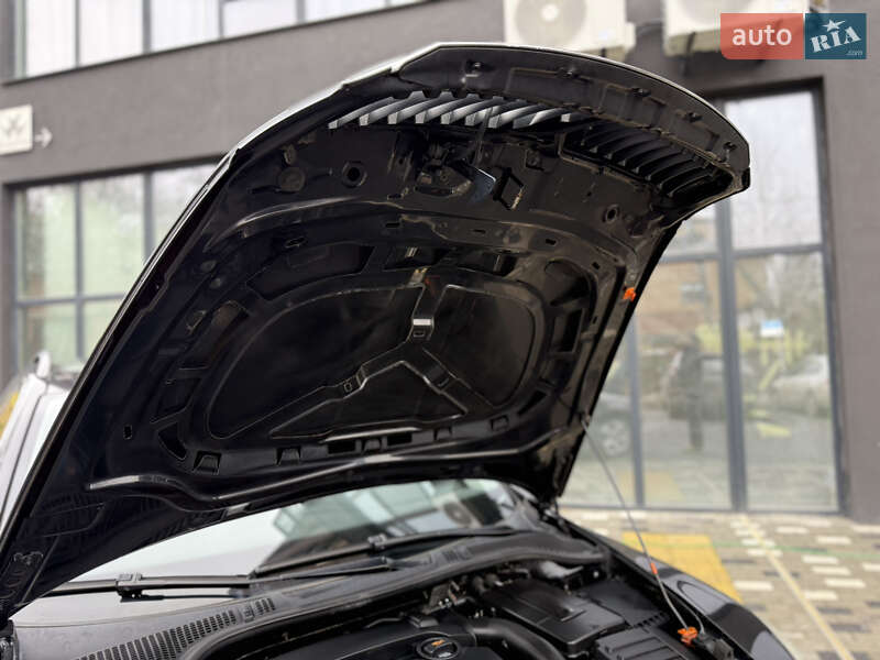 Универсал Skoda Octavia 2010 в Полтаве