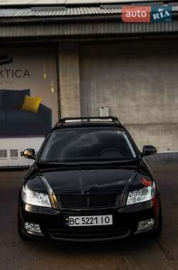 Универсал Skoda Octavia 2009 в Львове