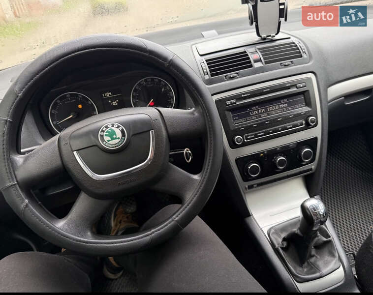 Универсал Skoda Octavia 2010 в Ивано-Франковске фото 6 Универсал Skoda Octavia 2010 в Ивано-Франковске