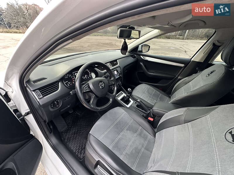 Лифтбек Skoda Octavia 2013 в Киеве