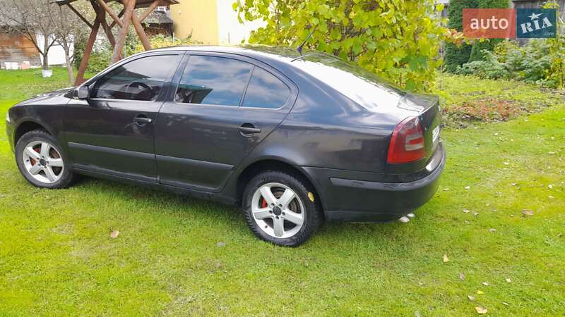 Лифтбек Skoda Octavia 2007 в Сколе