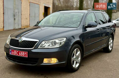 Универсал Skoda Octavia 2011 в Ровно