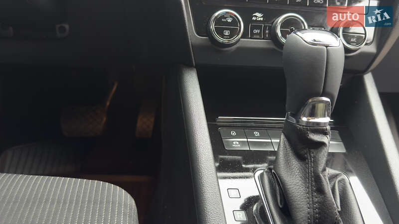 Универсал Skoda Octavia 2018 в Сваляве