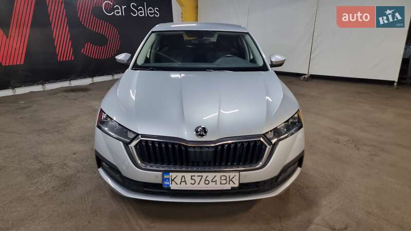 Лифтбек Skoda Octavia 2020 в Киеве