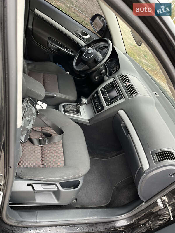 Универсал Skoda Octavia 2012 в Кропивницком