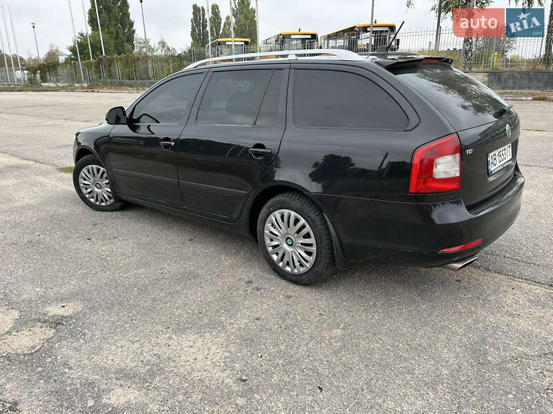 Универсал Skoda Octavia 2012 в Кропивницком