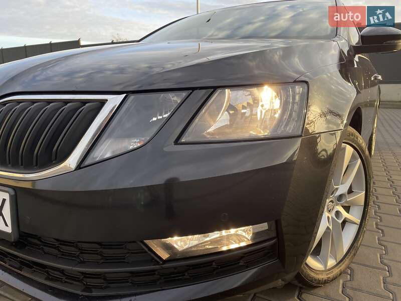 Универсал Skoda Octavia 2017 в Луцке