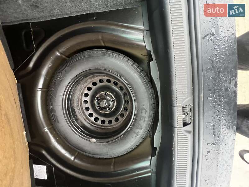 Универсал Skoda Octavia 2008 в Черновцах