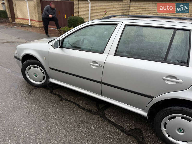 Универсал Skoda Octavia 2002 в Киеве