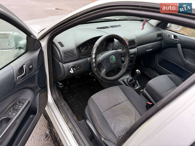 Универсал Skoda Octavia 2002 в Киеве