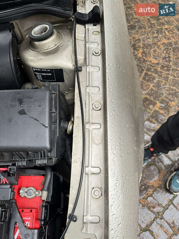 Лифтбек Skoda Octavia 2005 в Киеве