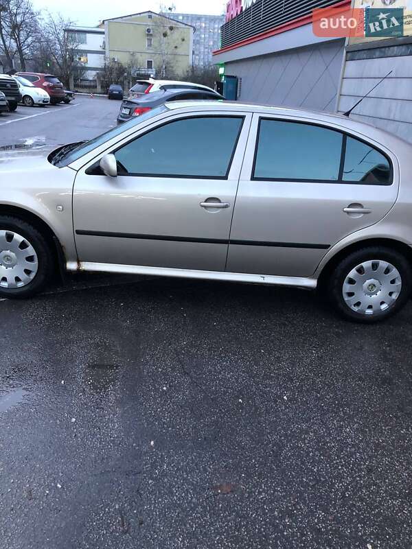 Лифтбек Skoda Octavia 2006 в Харькове