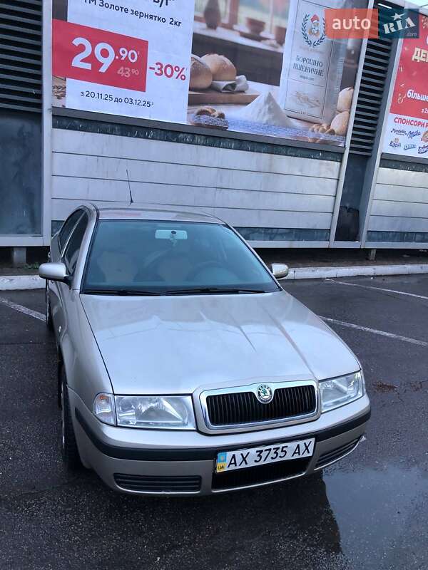 Лифтбек Skoda Octavia 2006 в Харькове