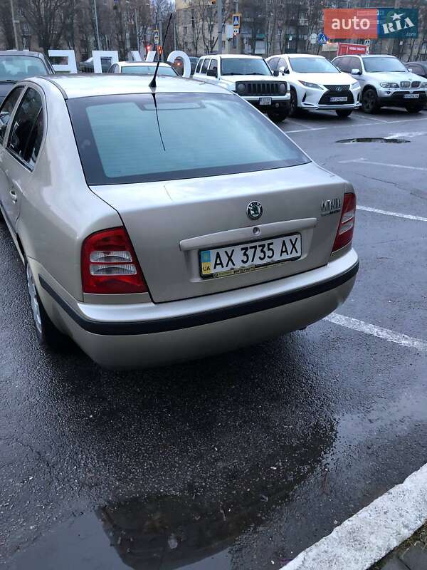 Лифтбек Skoda Octavia 2006 в Харькове