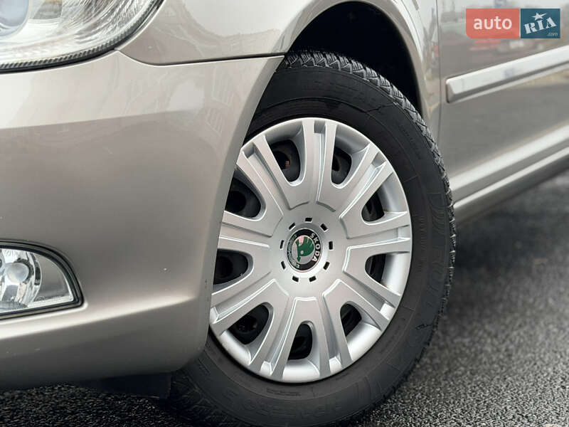 Лифтбек Skoda Octavia 2009 в Виннице