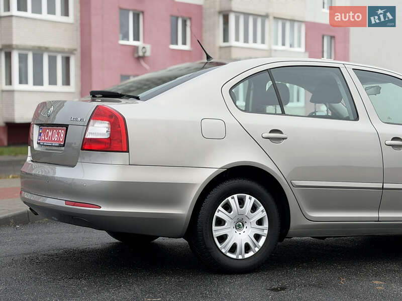 Лифтбек Skoda Octavia 2009 в Виннице