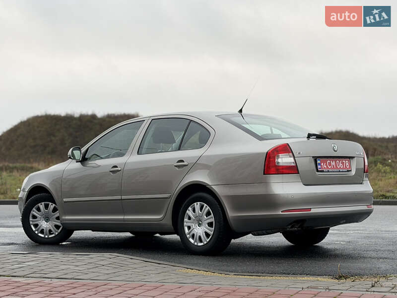 Лифтбек Skoda Octavia 2009 в Виннице