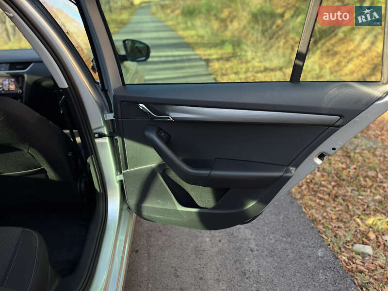 Универсал Skoda Octavia 2019 в Стрые фото 36 Универсал Skoda Octavia 2019 в Стрые