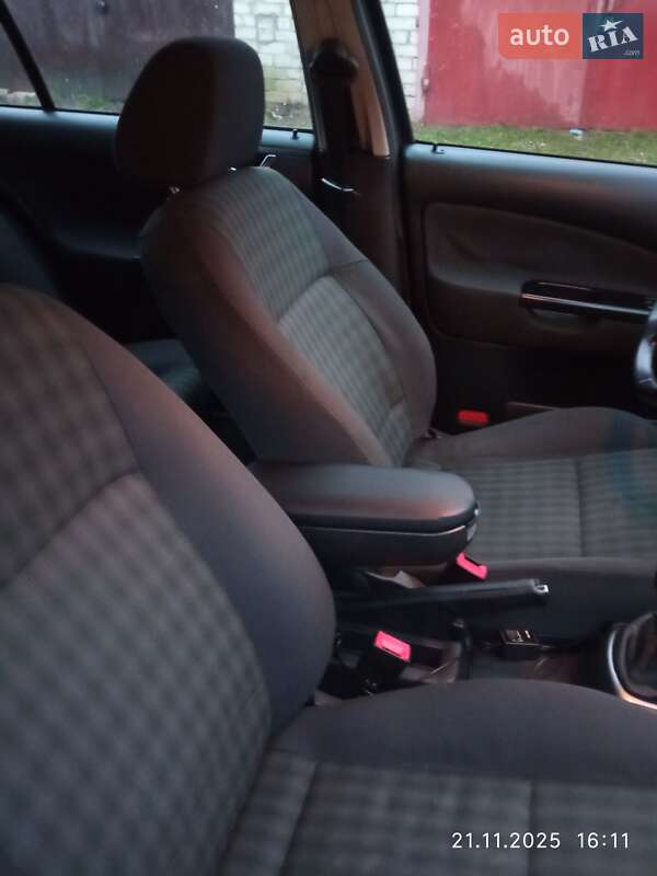 Універсал Skoda Octavia 2006 в Ковелі