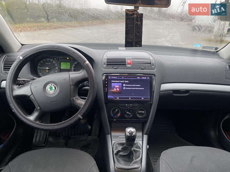 Лифтбек Skoda Octavia 2008 в Киеве