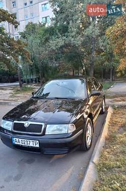 Лифтбек Skoda Octavia 2008 в Киеве