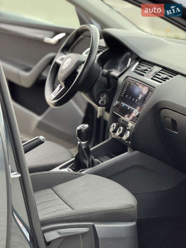 Универсал Skoda Octavia 2017 в Дрогобыче фото 54 Универсал Skoda Octavia 2017 в Дрогобыче