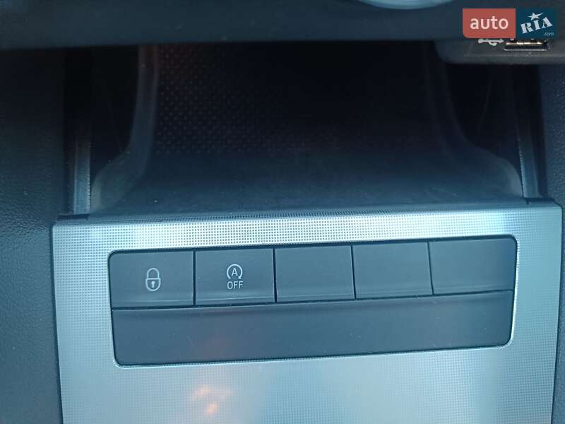 Универсал Skoda Octavia 2015 в Тернополе