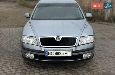 Лифтбек Skoda Octavia 2006 в Львове