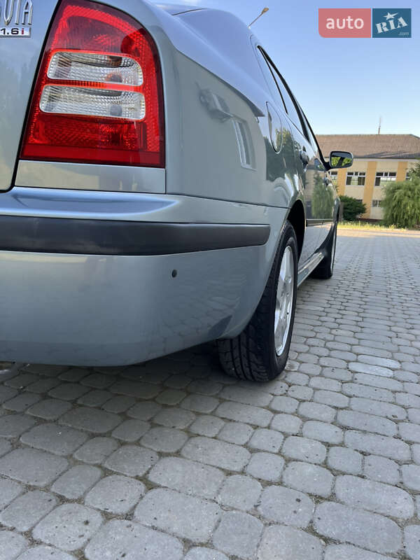 Ліфтбек Skoda Octavia 2003 в Теребовлі