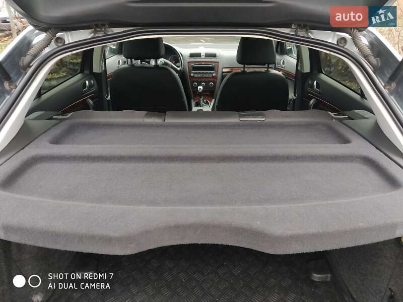 Лифтбек Skoda Octavia 2011 в Кропивницком