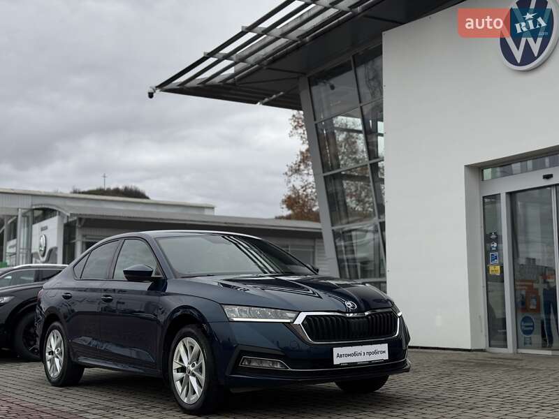 Лифтбек Skoda Octavia 2022 в Мукачево