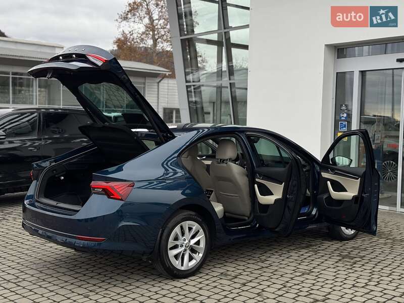 Лифтбек Skoda Octavia 2022 в Мукачево
