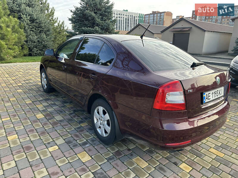Лифтбек Skoda Octavia 2012 в Днепре