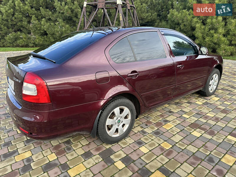 Лифтбек Skoda Octavia 2012 в Днепре
