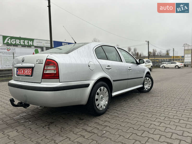 Лифтбек Skoda Octavia 2009 в Виннице