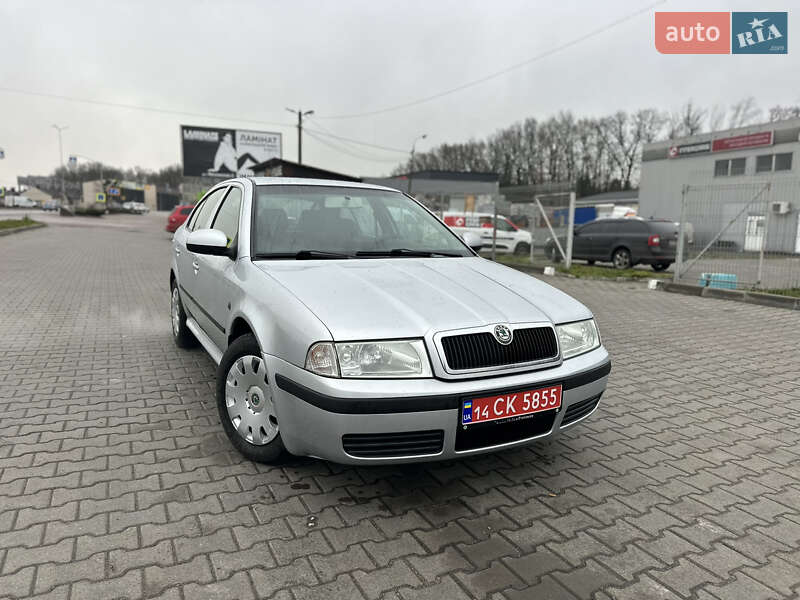 Лифтбек Skoda Octavia 2009 в Виннице