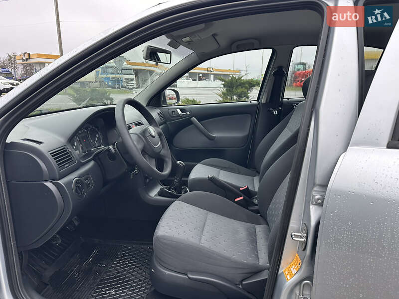 Лифтбек Skoda Octavia 2009 в Виннице