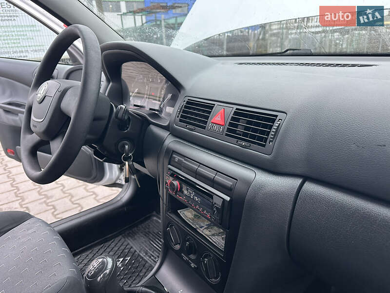 Лифтбек Skoda Octavia 2009 в Виннице