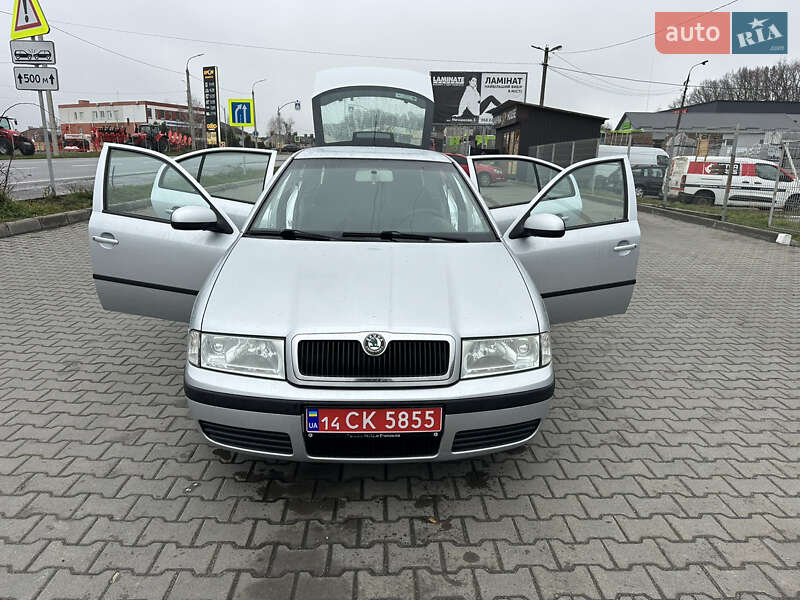 Лифтбек Skoda Octavia 2009 в Виннице